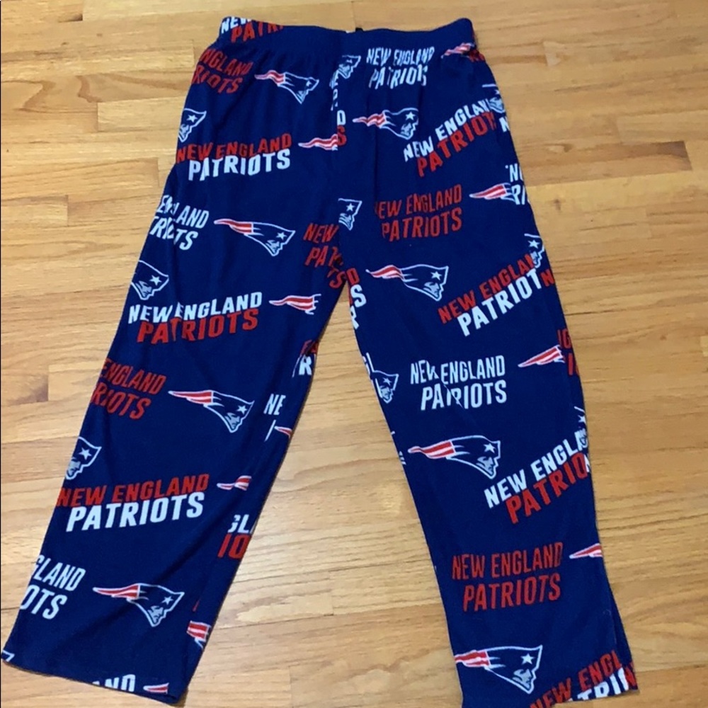 Patriots sweatpants! (size men’s large)